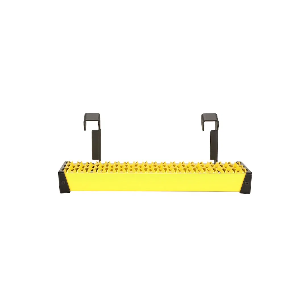 138227-1 – CARR Truck Step, Rocker Panel Mount Single Flat Step Non-Extendable Stationary Powder Coated XP7 Yellow Ga...